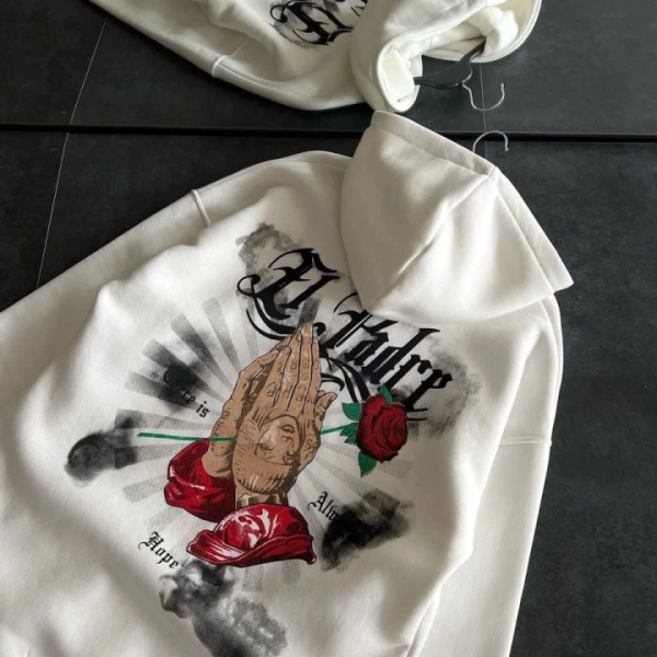 Üç İplik Penye Uzun Kol Kapşonlu Baskılı SweatShirt