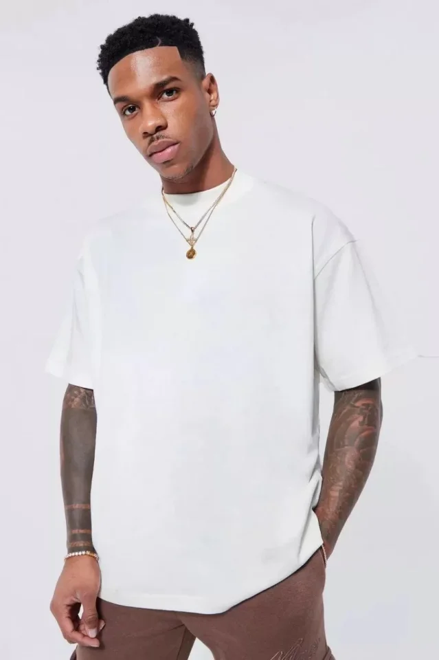 33ece192e9ee26d1d12d5cdb6bda57a8_83672-0.jpg Unisex Basic Bisiklet Yaka Oversize T-Shirt - Görsel 1