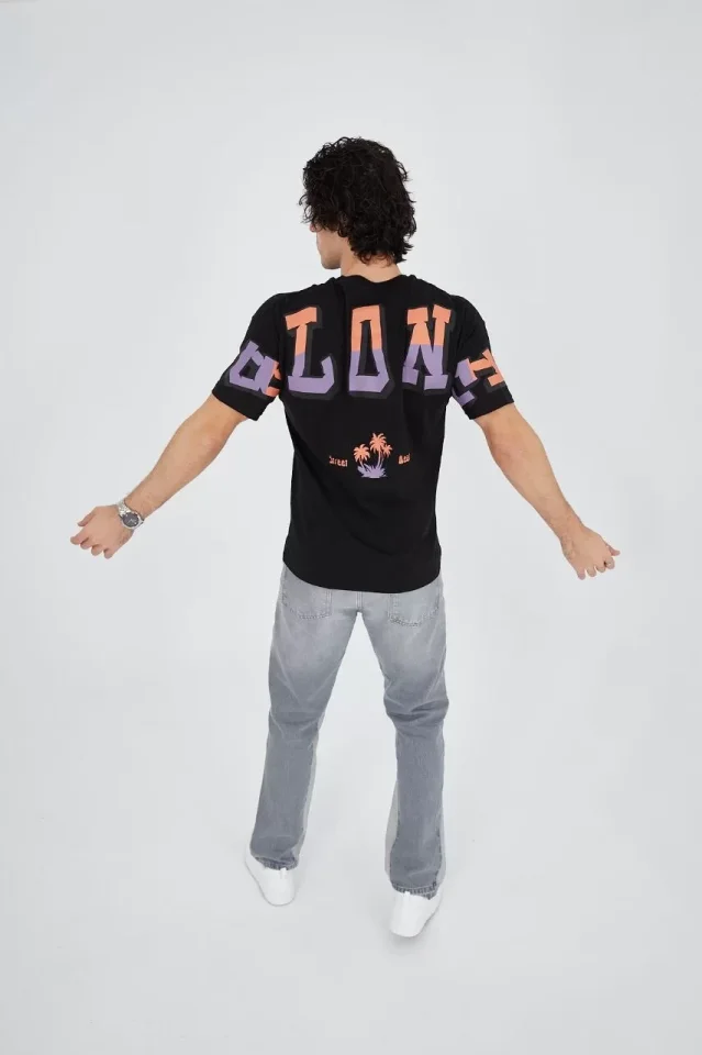 33ece192e9ee26d1d12d5cdb6bda57a8_89421-0.jpg Erkek Ön Ve Arka Baskılı T-Shirt - Görsel 1